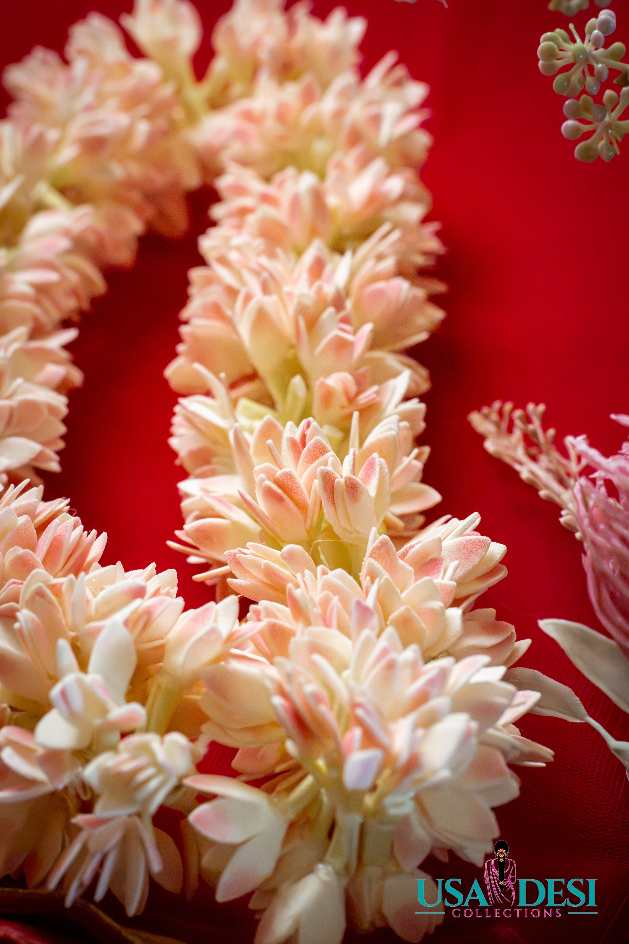 Jathi Pichi Flower Blossom Strand